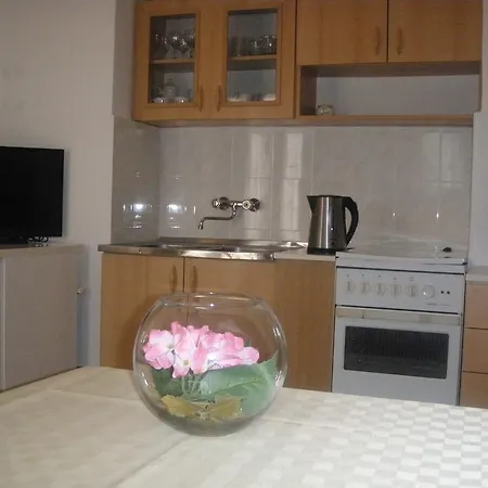 26 Apartment *
